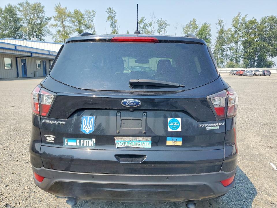 Продаж на аукціоні авто 2017 Ford Escape, vin: 1FMCU0JD6HUA45284, номер лоту: 63769256