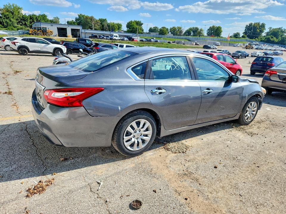 66571716 :رقم المزاد ، 1N4AL3AP8HC139141 vin ، 2017 Nissan Altima مزاد بيع