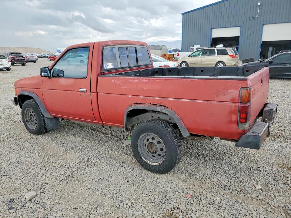 65233856 :رقم المزاد ، 1N6SD11Y9NC329872 vin ، 1992 Nissan Truck مزاد بيع