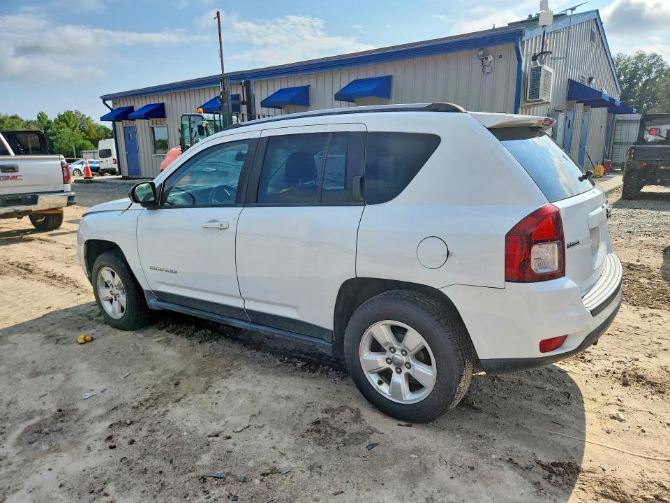 2015 Jeep Compass მანქანა იყიდება აუქციონზე, vin: 1C4NJCBA2FD318181, აუქციონის ნომერი: 61347046