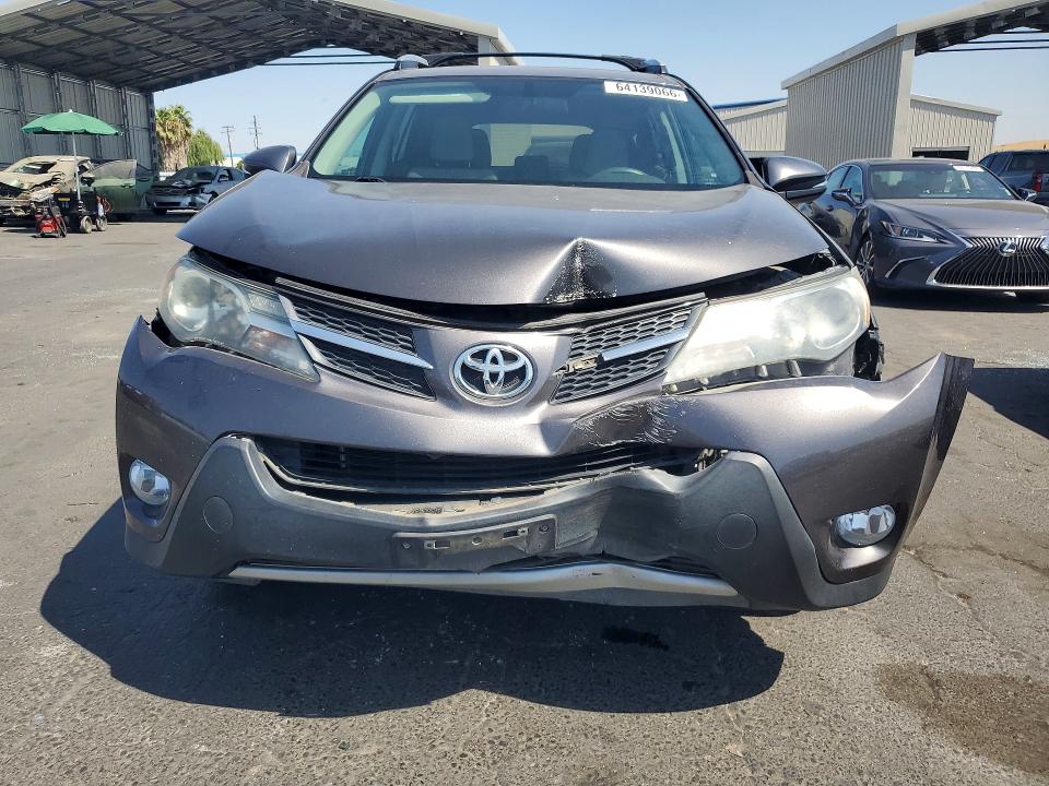 64139066 :رقم المزاد ، 2T3RFREV2DW090588 vin ، 2013 Toyota Rav4 مزاد بيع