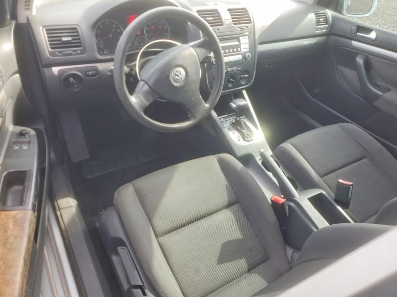 2008 Volkswagen Rabbit მანქანა იყიდება აუქციონზე, vin: WVWBB71K08W293662, აუქციონის ნომერი: 63903296