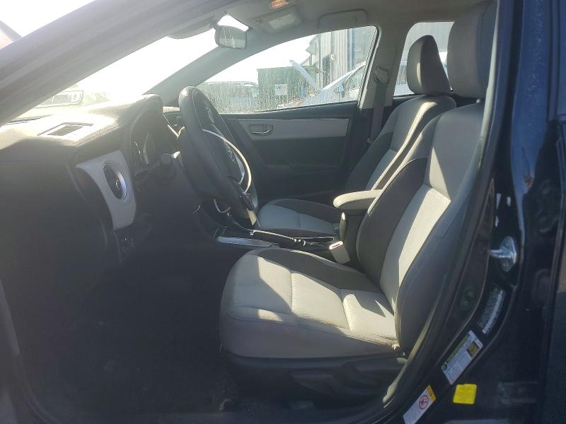 65601086 :رقم المزاد ، 5YFBURHE8JP848751 vin ، 2018 Toyota Corolla مزاد بيع