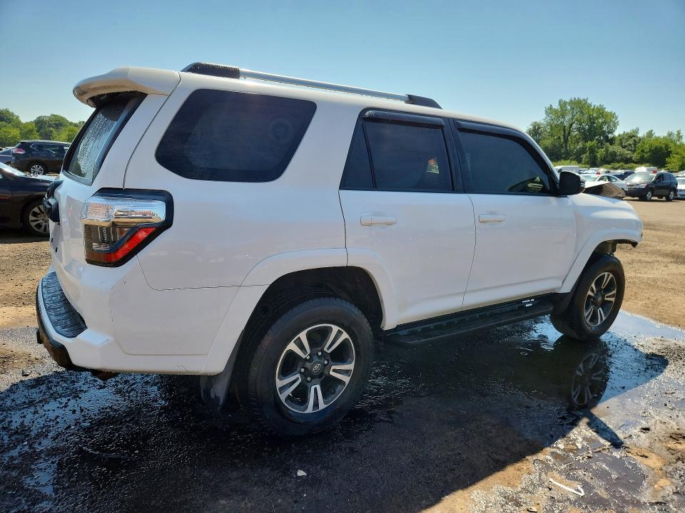 62312536 :رقم المزاد ، JTEBU5JR7G5351844 vin ، 2016 Toyota 4runner مزاد بيع