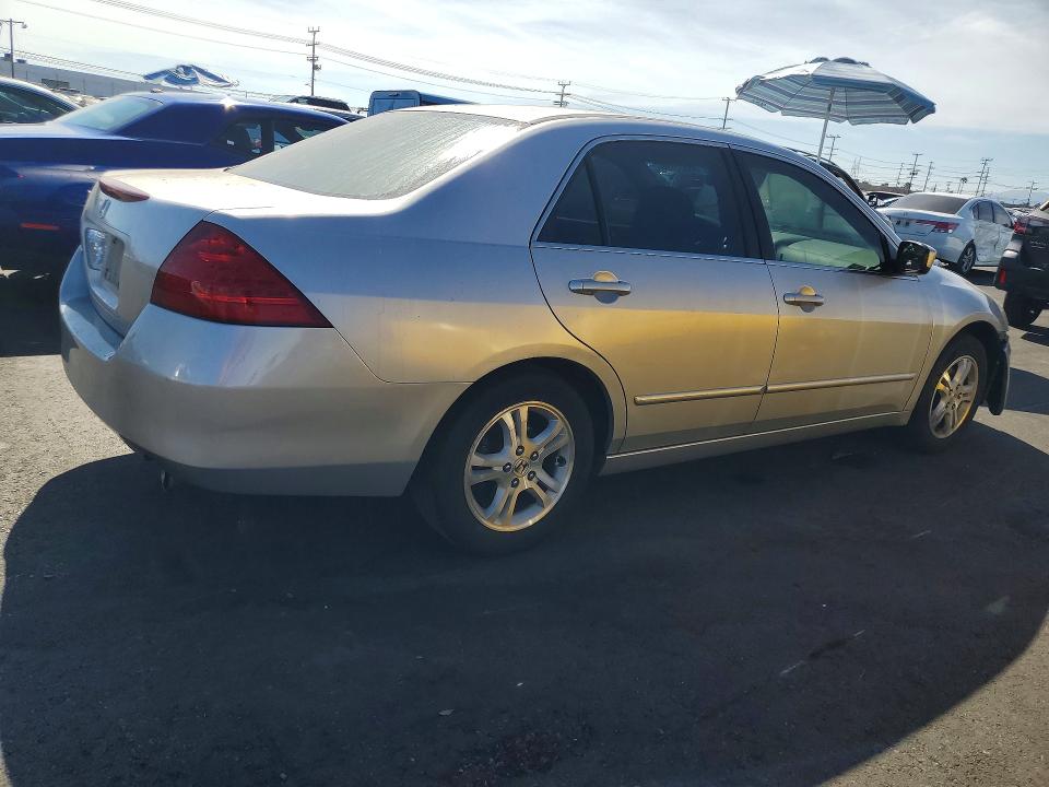 Продаж на аукціоні авто 2007 Honda Accord, vin: JHMCM56357C008926, номер лоту: 65623196