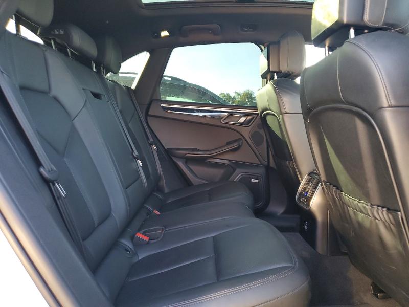 65910156 :رقم المزاد ، WP1AA2A55NLB04740 vin ، 2022 Porsche Macan مزاد بيع