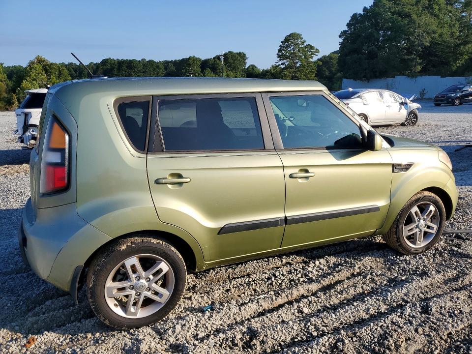 2011 Kia Soul მანქანა იყიდება აუქციონზე, vin: KNDJT2A29B7256638, აუქციონის ნომერი: 67046136