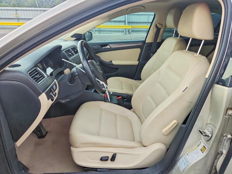 66392016 :رقم المزاد ، 3VWLL7AJ1EM273695 vin ، 2014 Volkswagen Jetta مزاد بيع