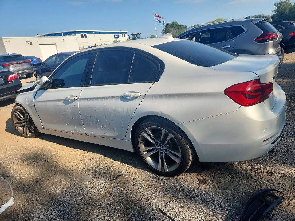 63030016 :رقم المزاد ، WBA8A3C59GK690058 vin ، 2016 Bmw 320 مزاد بيع