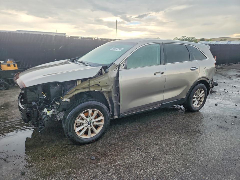 2019 Kia Sorento მანქანა იყიდება აუქციონზე, vin: 5XYPG4A39KG529809, აუქციონის ნომერი: 66514296