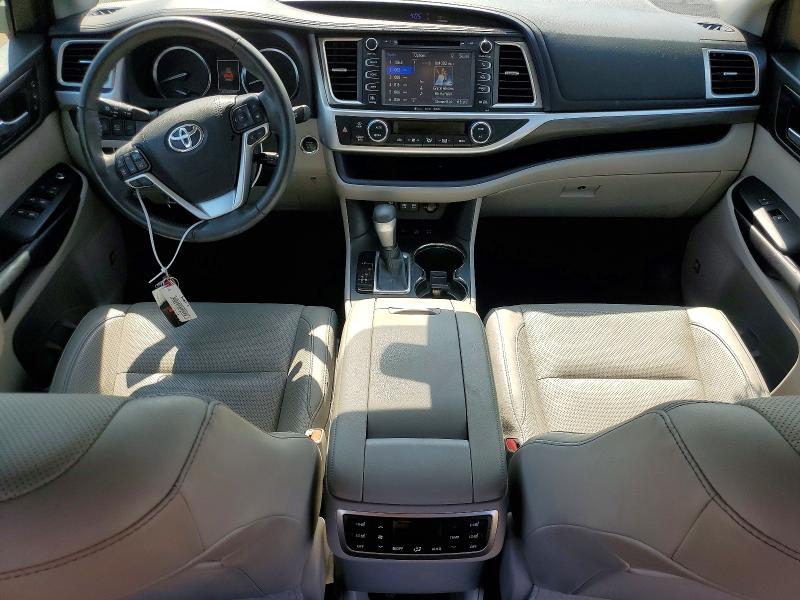 63182636 :رقم المزاد ، 5TDDZRFH1KS993162 vin ، 2019 Toyota Highlander مزاد بيع