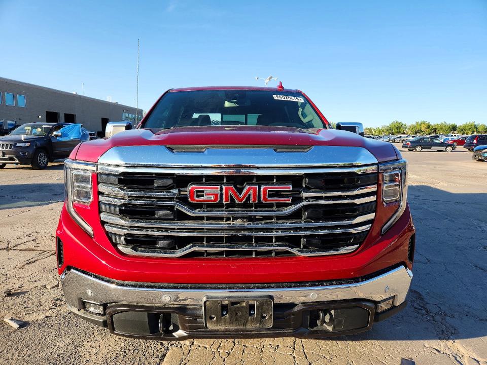 66026576 :رقم المزاد ، 3GTUUDEDXNG618437 vin ، 2022 Gmc Sierra مزاد بيع