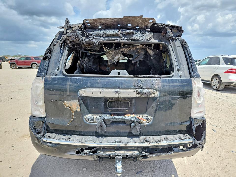 Продаж на аукціоні авто 2016 Gmc Yukon Xl, vin: 1GKS2HKJXGR466133, номер лоту: 64512506