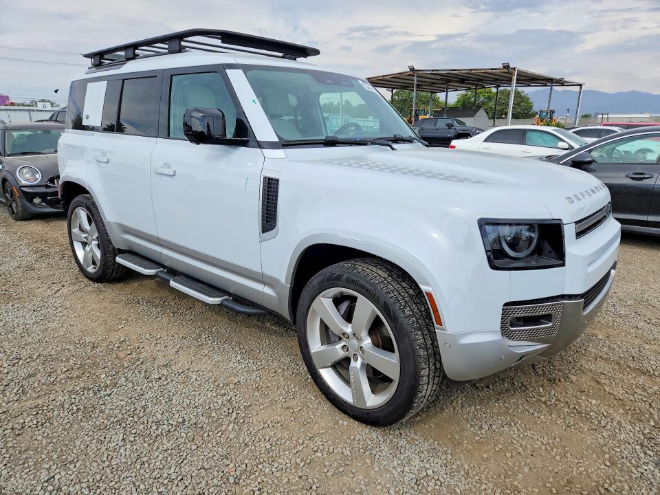 65834756 :رقم المزاد ، SALEPEEU8P2151069 vin ، 2023 Land Rover Defender مزاد بيع