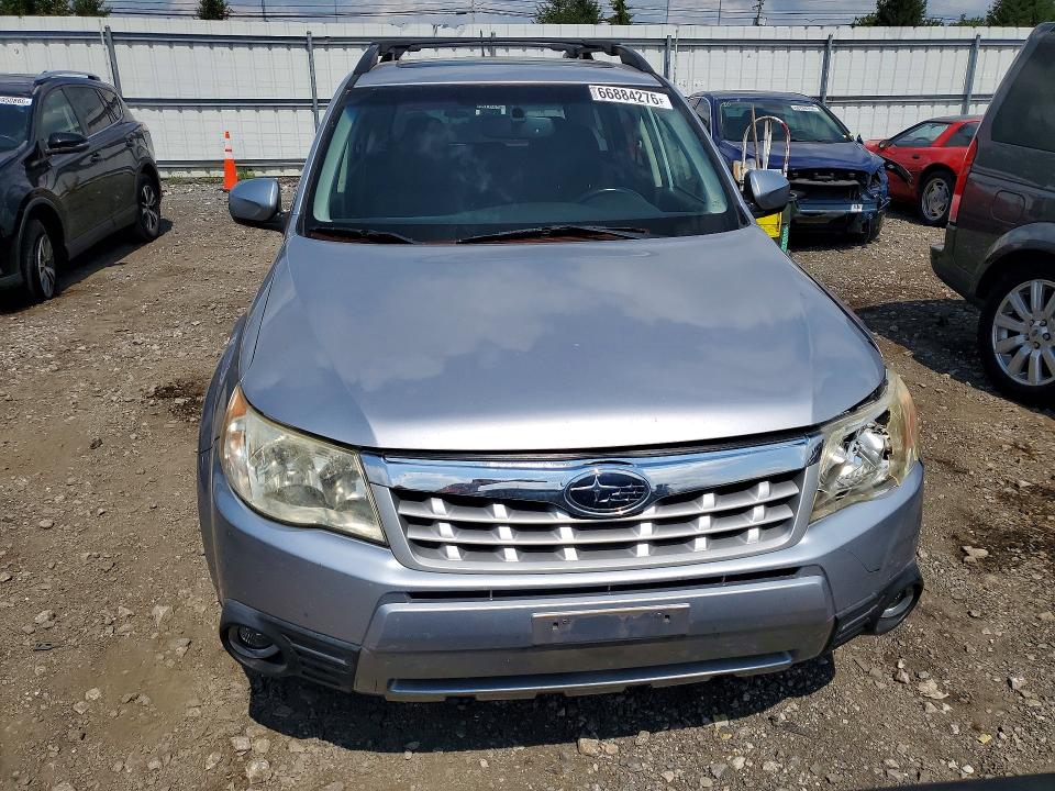 66884276 :رقم المزاد ، JF2SHAEC6DH438217 vin ، 2013 Subaru Forester مزاد بيع