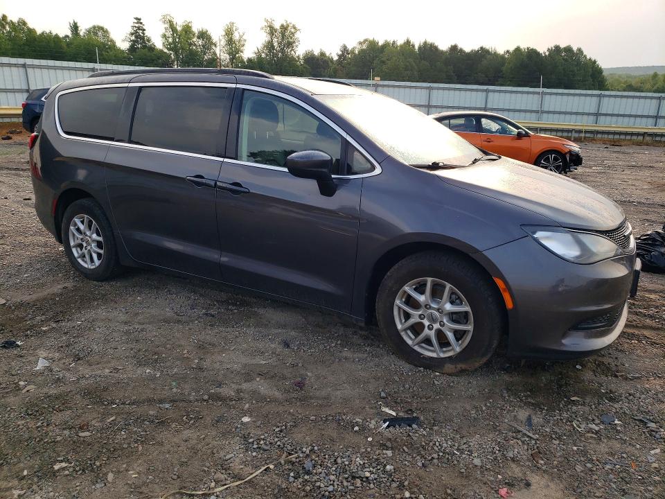 64100676 :رقم المزاد ، 2C4RC1DG5MR539463 vin ، 2021 Chrysler Voyager مزاد بيع