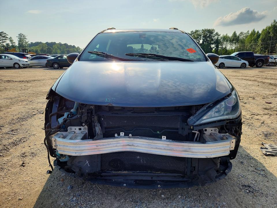 2018 Chrysler Pacifica მანქანა იყიდება აუქციონზე, vin: 2C4RC1BG4JR172554, აუქციონის ნომერი: 65165946