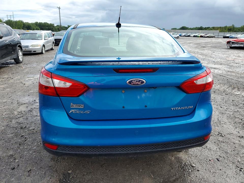 2012 Ford Focus მანქანა იყიდება აუქციონზე, vin: 1FAHP3J2XCL390615, აუქციონის ნომერი: 66135276
