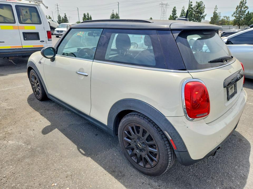Продаж на аукціоні авто 2016 Mini Cooper, vin: WMWXP5C58G2D15707, номер лоту: 65133566