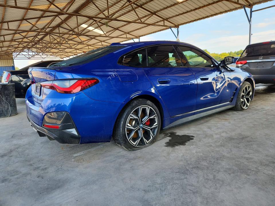 63763586 :رقم المزاد ، WBY73AW0XPFN94606 vin ، 2023 Bmw I4 مزاد بيع