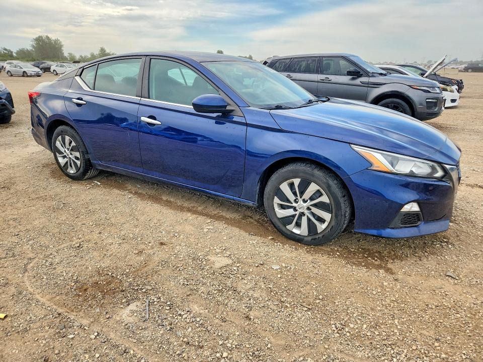 2021 Nissan Altima მანქანა იყიდება აუქციონზე, vin: 1N4BL4BV4MN391152, აუქციონის ნომერი: 64397786