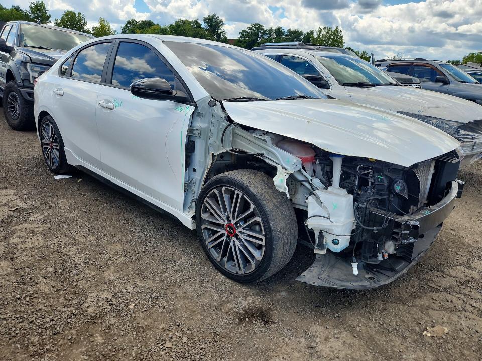 66446236 :رقم المزاد ، 3KPF44AC0ME390819 vin ، 2021 Kia Forte مزاد بيع