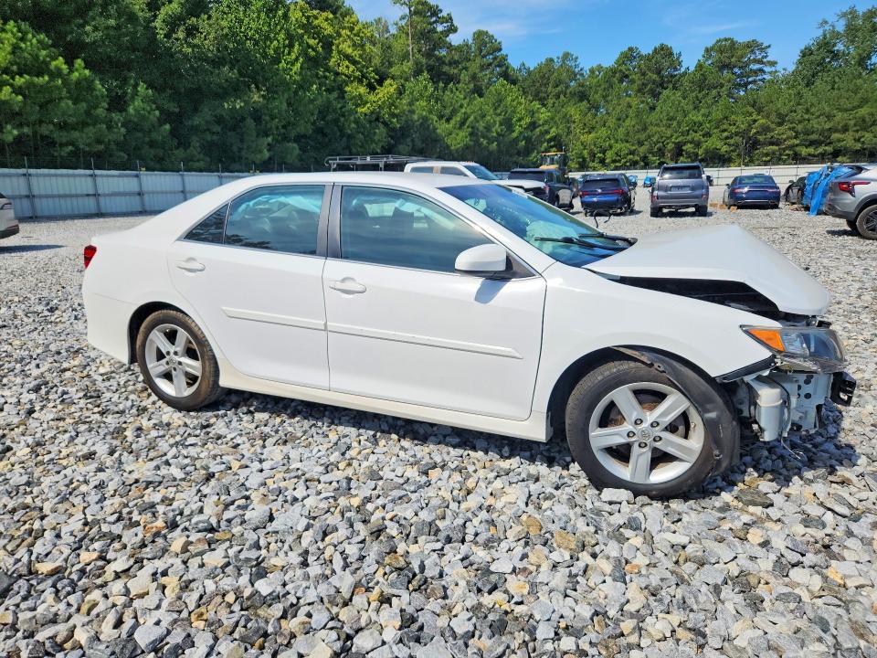 65658776 :رقم المزاد ، 4T1BF1FK3EU433037 vin ، 2014 Toyota Camry مزاد بيع