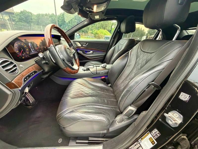 67400566 :رقم المزاد ، WDDUG8GB9JA419498 vin ، 2018 Mercedes-benz S مزاد بيع