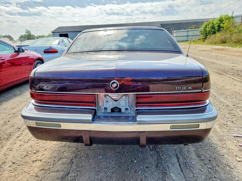 65805626 :رقم المزاد ، 1G4BN52P8SR400562 vin ، 1995 Buick Roadmaster مزاد بيع