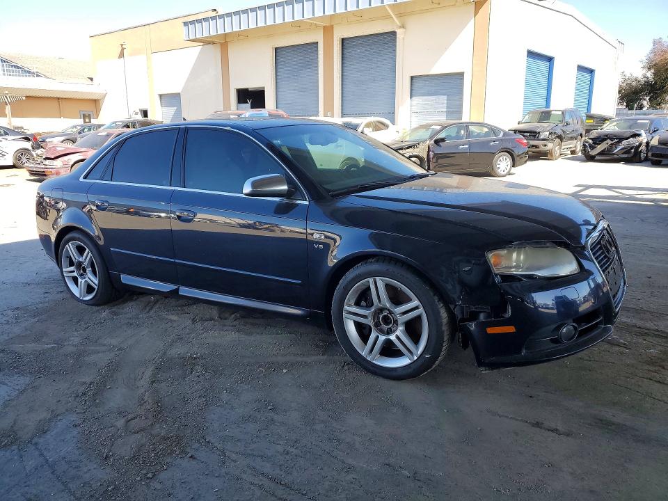 63544396 :رقم المزاد ، WAUGL98E67A220447 vin ، 2007 Audi New S4 مزاد بيع