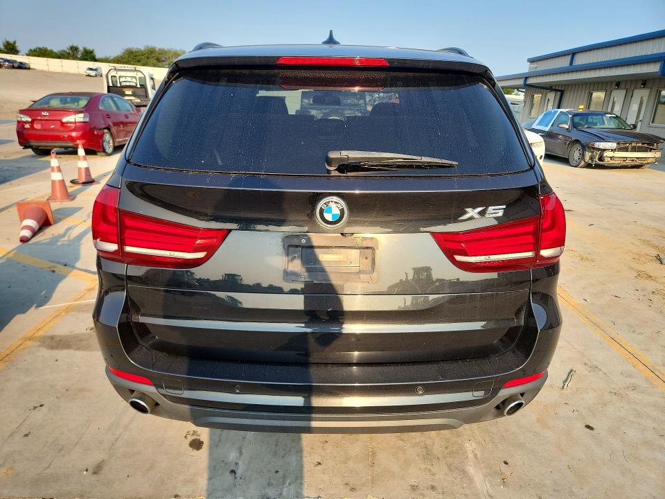 64643816 :رقم المزاد ، 5UXKR2C58G0U17201 vin ، 2016 Bmw X5 مزاد بيع