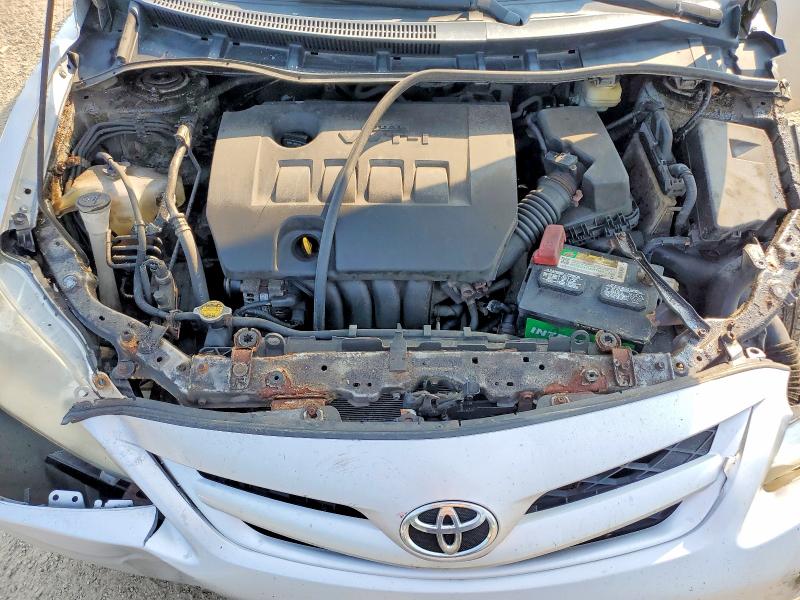 64928596 :رقم المزاد ، 2T1BU4EE0BC689443 vin ، 2011 Toyota Corolla مزاد بيع