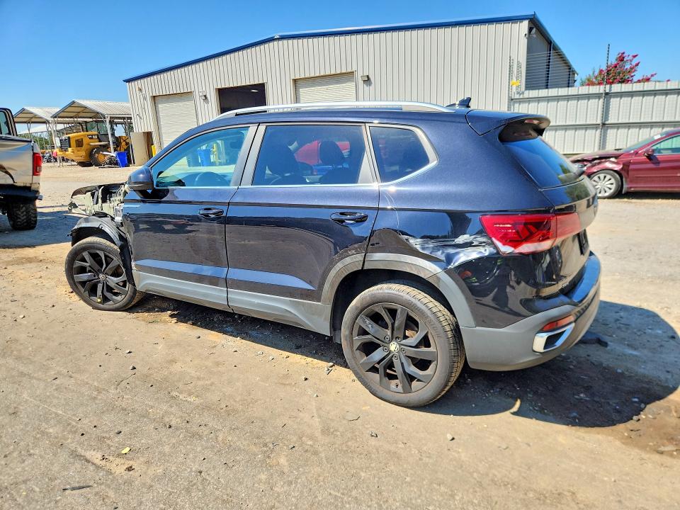 66358396 :رقم المزاد ، 3VV1X7B22NM012812 vin ، 2022 Volkswagen Taos مزاد بيع