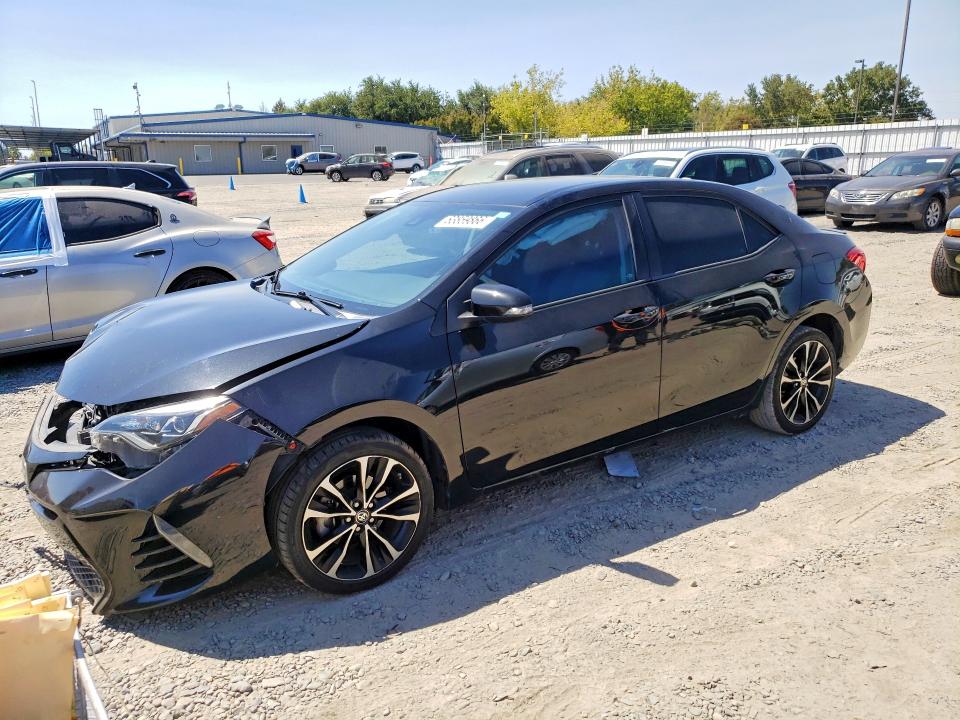 Продаж на аукціоні авто 2017 Toyota Corolla, vin: 5YFBURHE4HP689057, номер лоту: 63859866