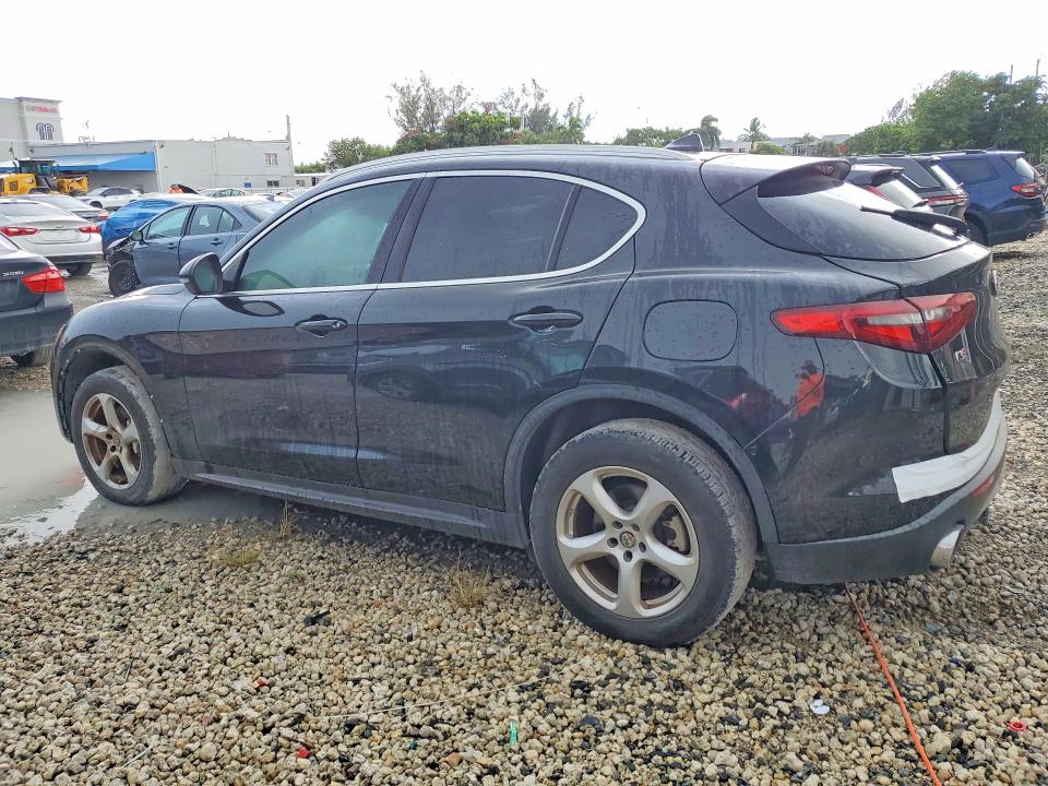 Продаж на аукціоні авто 2018 Alfa Romeo Stelvio, vin: ZASFAKAN7J7B87945, номер лоту: 65726316