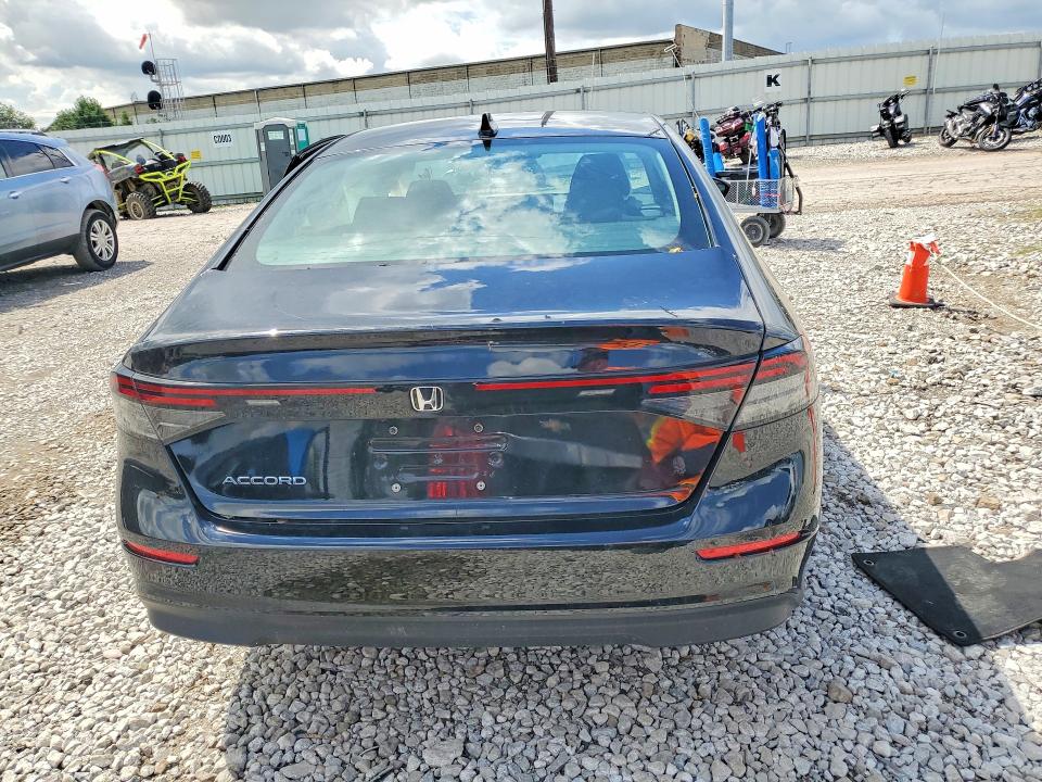 2024 Honda Accord მანქანა იყიდება აუქციონზე, vin: 1HGCY1F34RA054276, აუქციონის ნომერი: 65704316