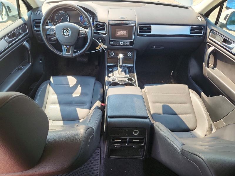 64680076 :رقم المزاد ، WVGEF9BP3GD006425 vin ، 2016 Volkswagen Touareg مزاد بيع