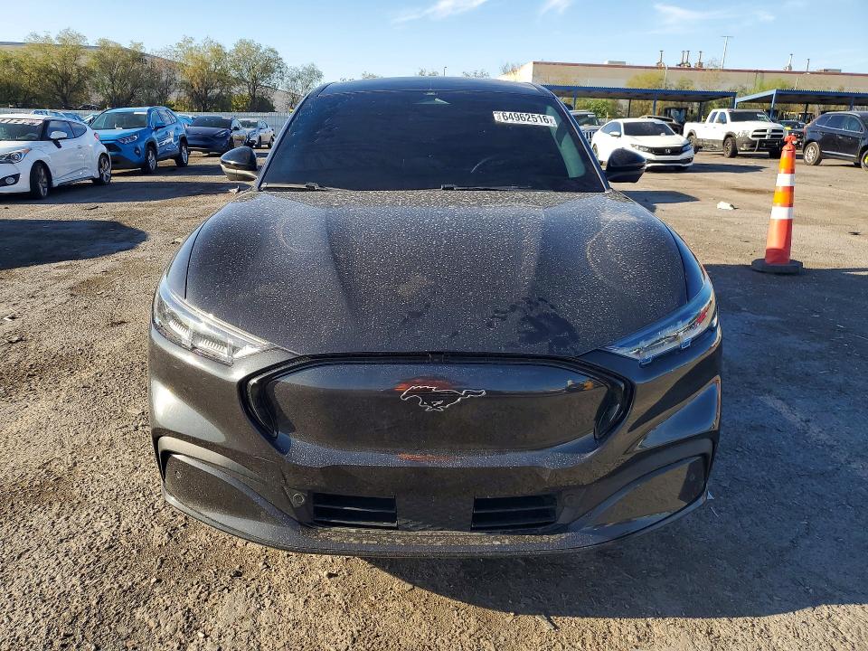2022 Ford Mustang Mach-e მანქანა იყიდება აუქციონზე, vin: 3FMTK3R77NMA19461, აუქციონის ნომერი: 64962516