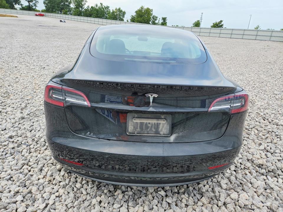 2022 Tesla Model 3 მანქანა იყიდება აუქციონზე, vin: 5YJ3E1EA4NF288846, აუქციონის ნომერი: 63954016