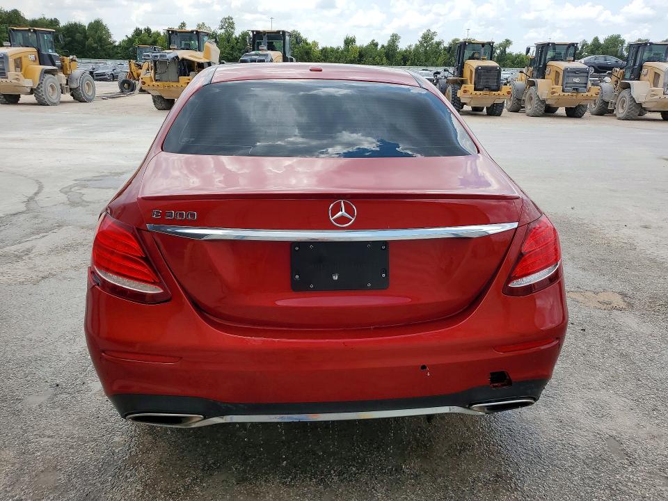 63362446 :رقم المزاد ، WDDZF4JB4KA520055 vin ، 2019 Mercedes-benz E مزاد بيع