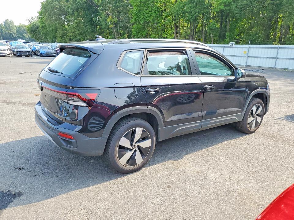 2025 Volkswagen Taos მანქანა იყიდება აუქციონზე, vin: 3VV8C7B22SM070392, აუქციონის ნომერი: 64736256