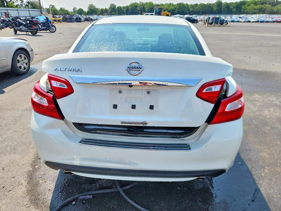 Продажа на аукционе авто 2017 Nissan Altima, vin: 1N4AL3AP1HC132659, номер лота: 64195126
