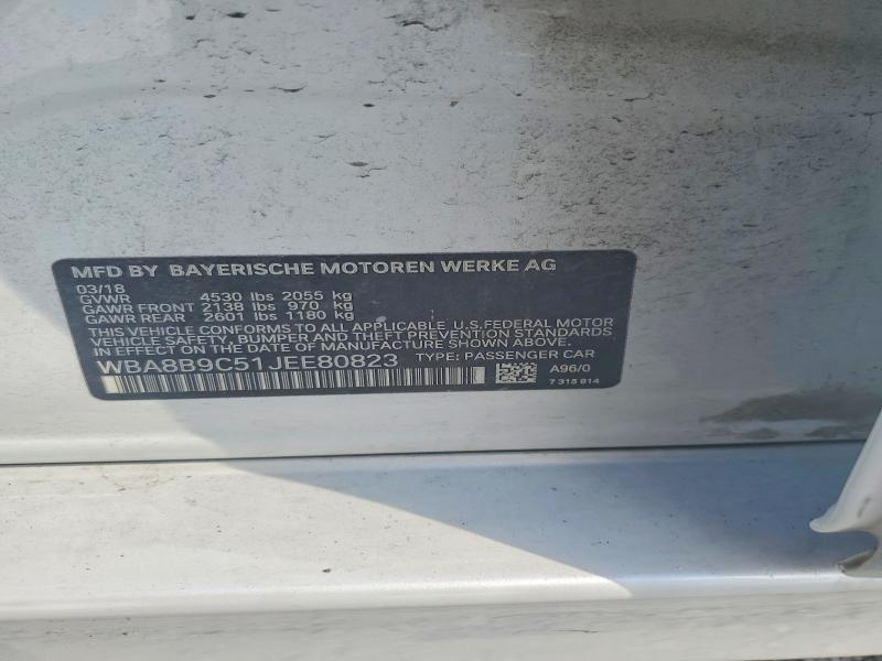 63793496 :رقم المزاد ، WBA8B9C51JEE80823 vin ، 2018 Bmw 330 مزاد بيع
