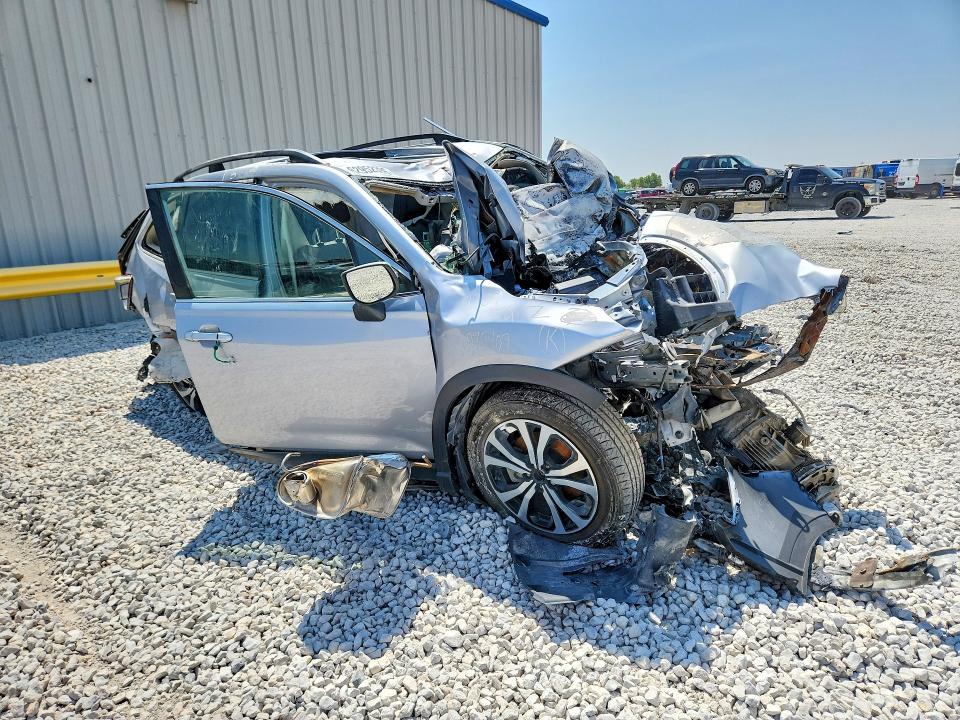 Продаж на аукціоні авто 2021 Subaru Forester, vin: JF2SKAUC5MH528042, номер лоту: 62952336