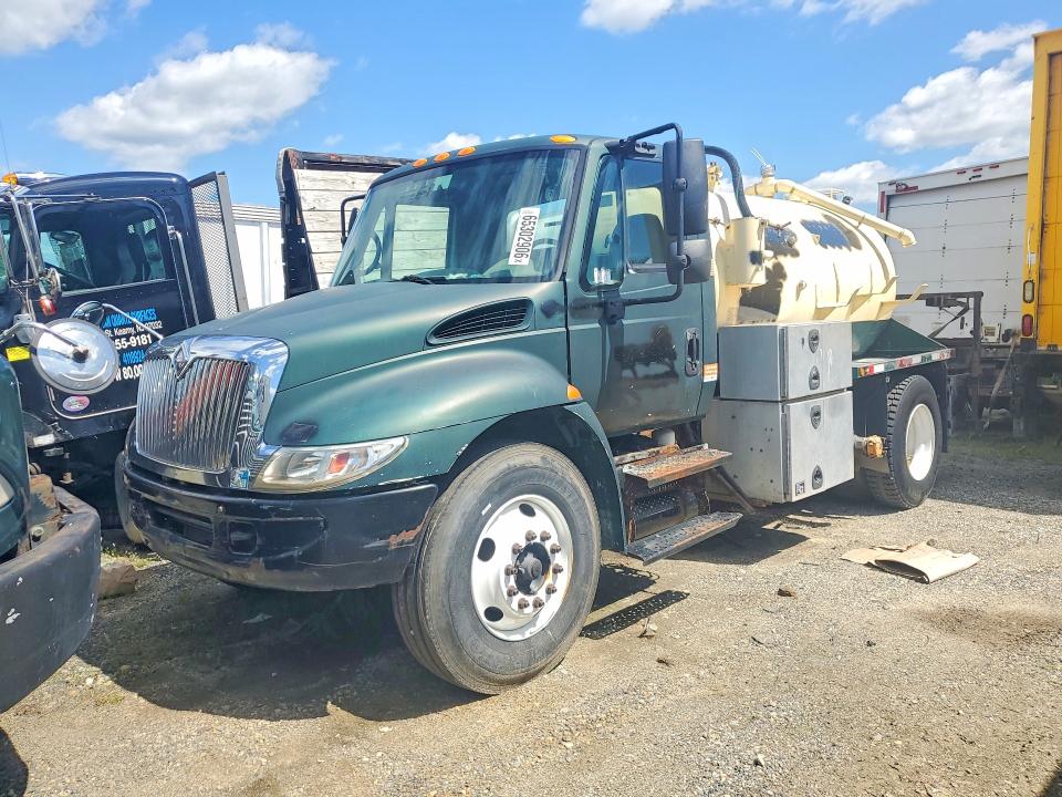 65302906 :رقم المزاد ، 1HTMMAAL25H121953 vin ، 2005 International 4300 مزاد بيع