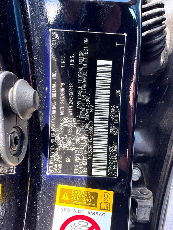 Продажа на аукционе авто 2018 Toyota Highlander, vin: 5TDBZRFH5JS850690, номер лота: 63798756