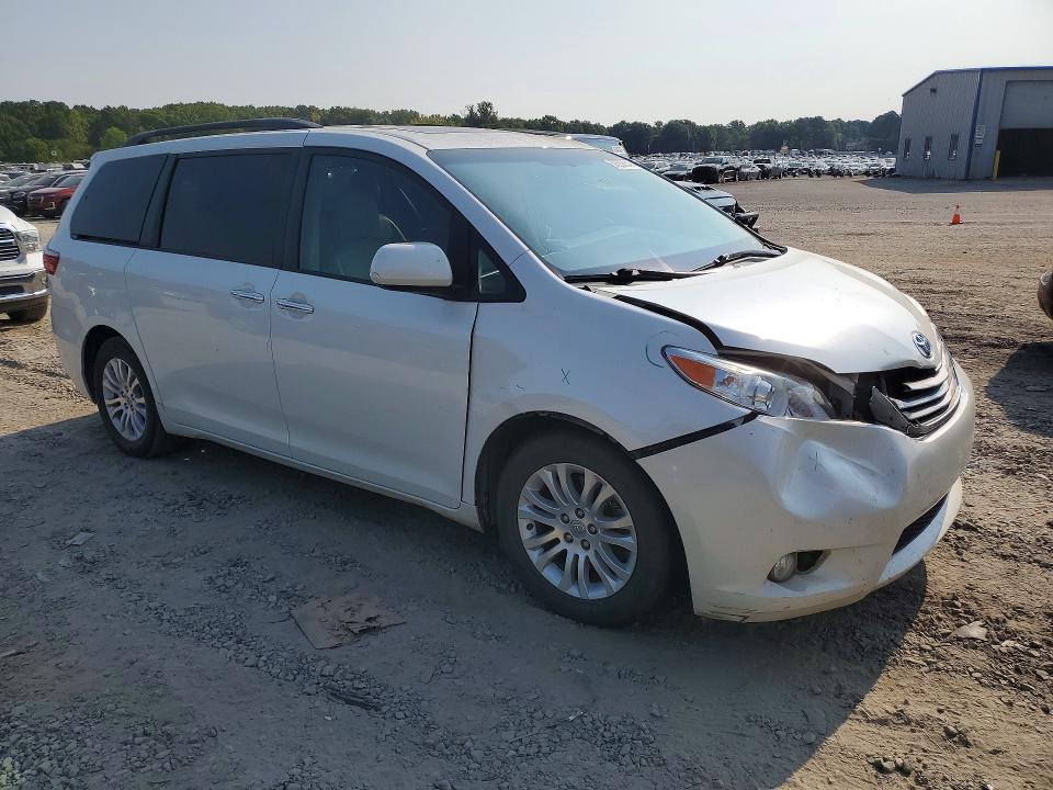 Aukcja sprzedaży 2015 Toyota Sienna, vin: 5TDYK3DC7FS561157, numer aukcji: 63838346