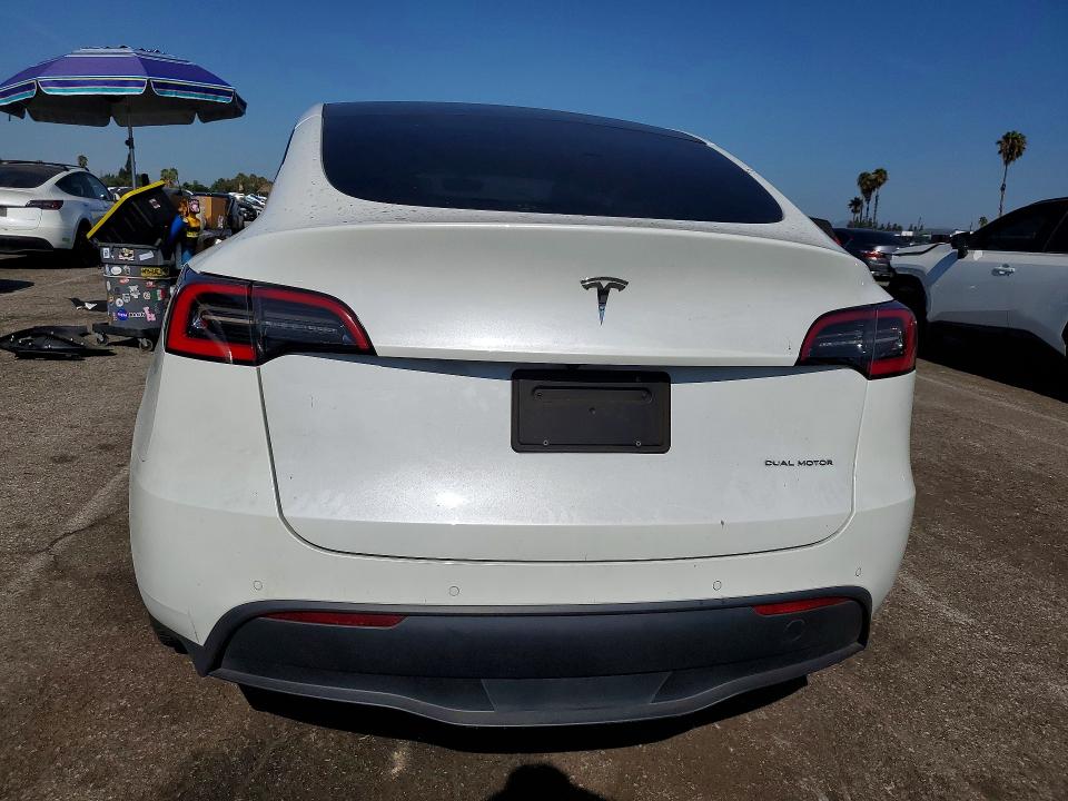 Продажа на аукционе авто 2021 Tesla Model Y, vin: 5YJYGDEEXMF069523, номер лота: 62725766