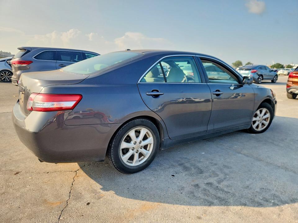 Продаж на аукціоні авто 2011 Toyota Camry, vin: 4T1BF3EK1BU133134, номер лоту: 63564676