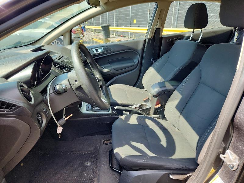 63030106 :رقم المزاد ، 3FADP4BJ2JM104410 vin ، 2018 Ford Fiesta مزاد بيع